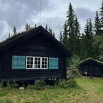 Dom wakacyjny Traditional Log By Seljord