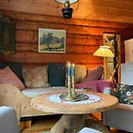 Dom wakacyjny Traditional Log By